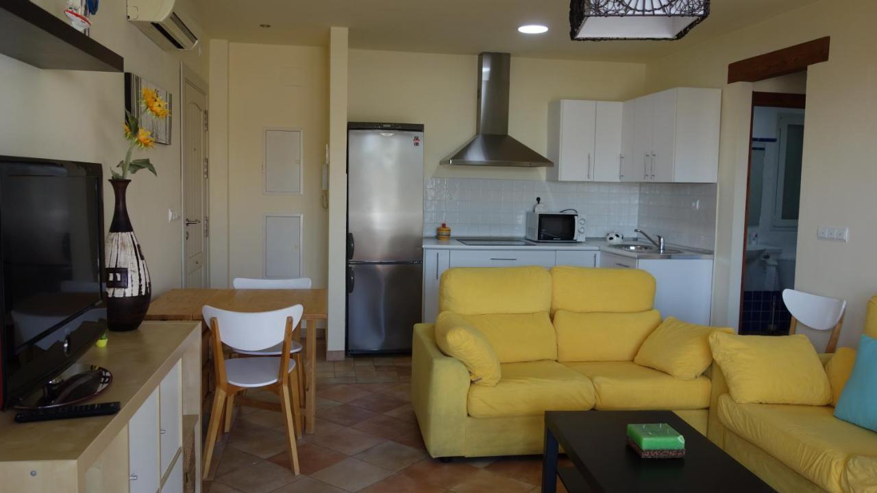 Marino Apartment อัลมูเญการ์ ภายนอก รูปภาพ