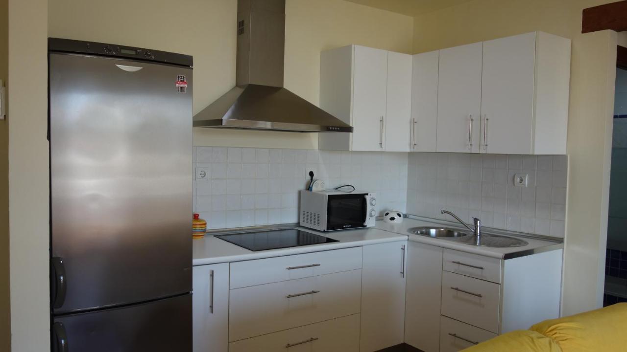 Marino Apartment อัลมูเญการ์ ภายนอก รูปภาพ